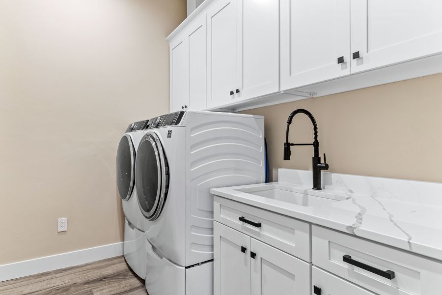 Along Old Bellamy - Custom home interior photo