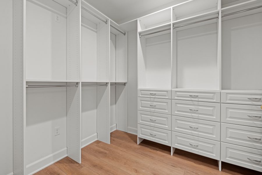 Oak Hammock - Custom home interior photo